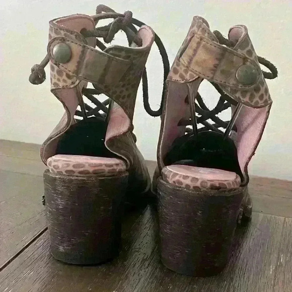 EUC Miss Macie Goodness Gracious Open Toe Lace Up  Booties Womens size 7.5 - Picture 9 of 12